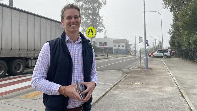 Parramatta federal Labor candidate Andrew Charlton on the hustings at Pendle Hill train station.