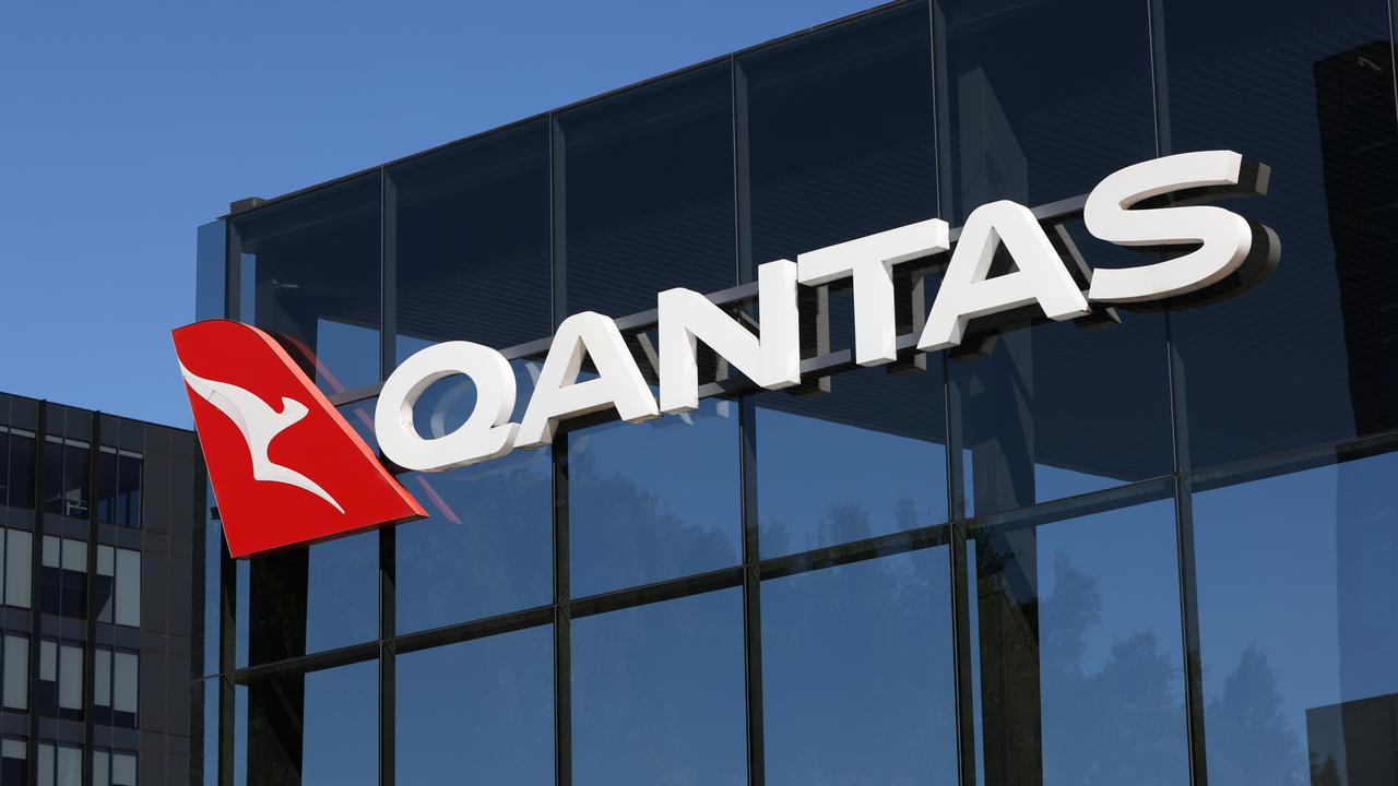 Qantas has been accused of underpaying some of its workers for years, which it denies. Picture: NCA NewsWire / Damian Shaw