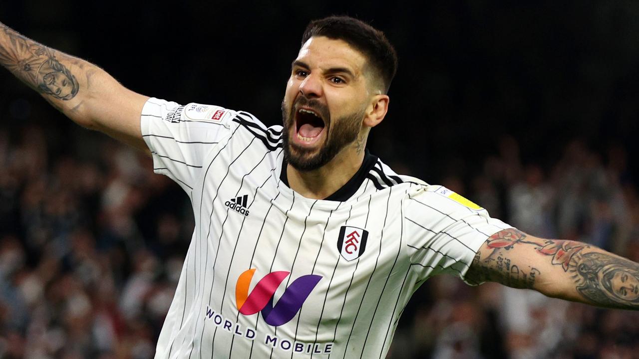 Fulham memenangkan gelar, rekor gol Aleksandar Mitrovic, 43 gol