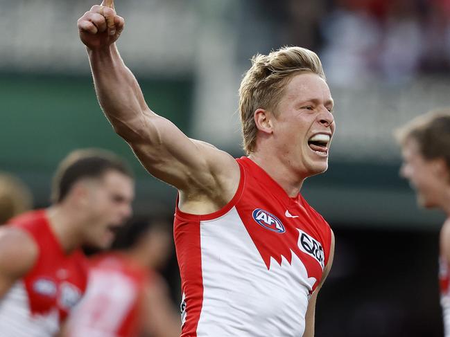 Unstoppable Swans too dominant despite Cats’ six-goal headstart