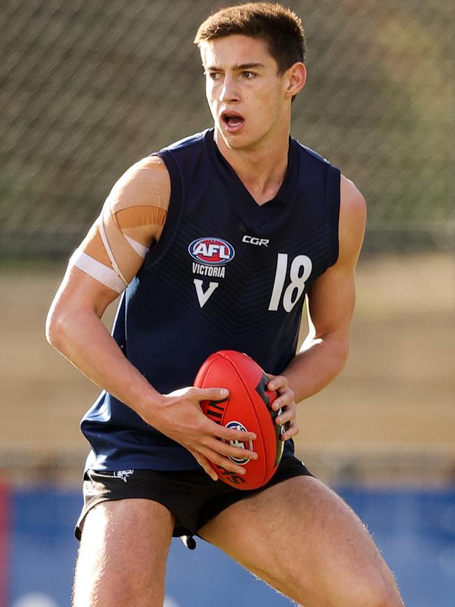 Ben de Bolfo in action for Vic Metro.