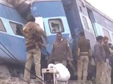 Train derailment kills more than 90