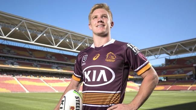 Tom Dearden wearing the new Brisbane Broncos strip. Photo: Peter Wallis