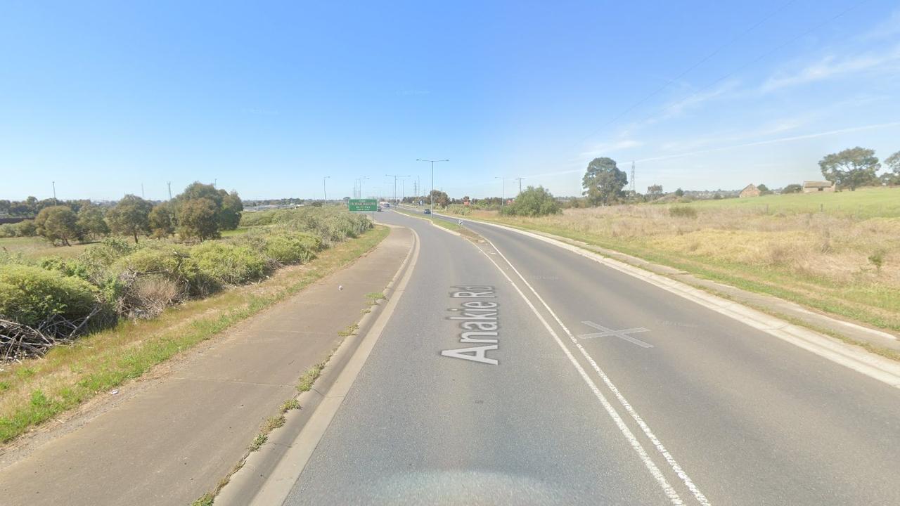 Anakie Rd near Geelong Ring Road is bright during daylight hours.