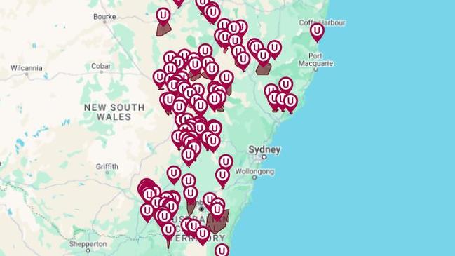 An Essential Energy map of overnight power cuts across a vast swath of regional NSW.