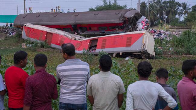 Railway official: signaling system error led to crash | news.com.au ...