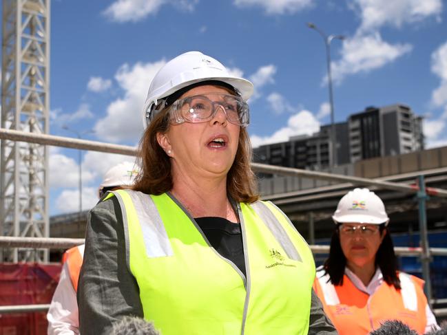 BRISBANE, AUSTRALIA - NewsWire Photos - JANUARY 18, 2023. Federal Transport Minister Catherine King visits a Cross River Rail project site in Brisbane.  Picture: NCA Newswire / Dan Peled