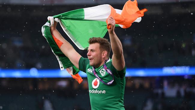 Jordi Murphy of Ireland celebrates victory at Twickenham.