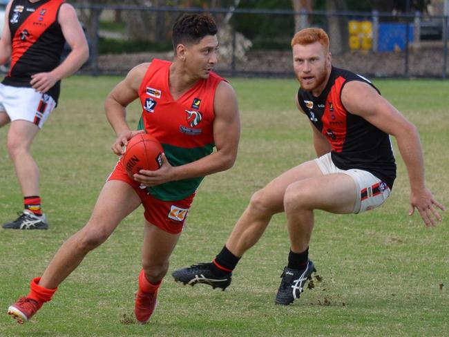 Robin Nahas in a game for Pines this year. Picture: Natasha Cornell