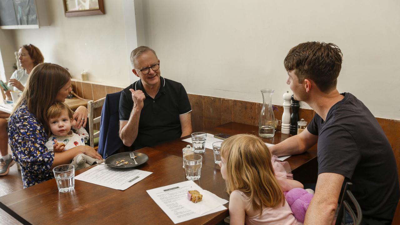 Prime Minister Anthony Albanese enjoyed lunch in Melbourne’s north with local MP Kate Thwaites and her family. Picture: NCA NewsWire / Valeriu Campan