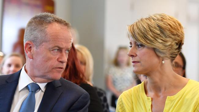 Leader of the Opposition Bill Shorten and Labor candidate for Bennelong Kristina Keneally visit St Charles Catholic Primary school in Ryde, Sydney, Tuesday, December 12, 2017. (AAP Image/Mick Tsikas) NO ARCHIVING