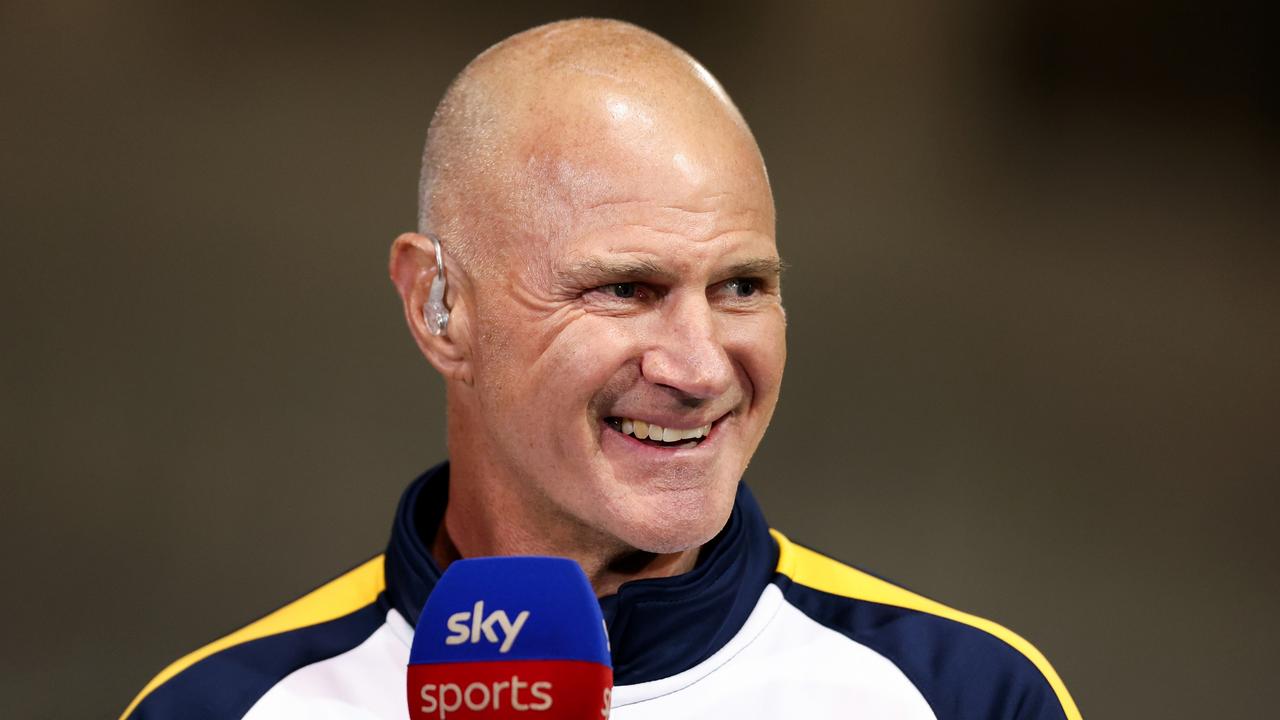 Buzz’s highs, lows: Brad Arthur shopped to struggling NRL team
