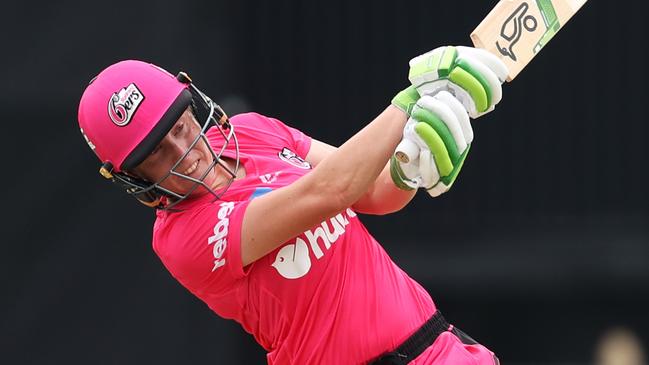 Alyssa Healy swings for the fences during her whirlwind knock. Picture: Cameron Spencer/Getty Images