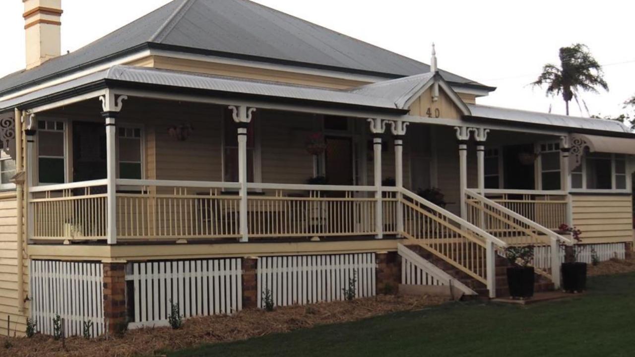 'Rosendale', on Ramsay St in South Toowoomba, which was likely built in the 19th century.