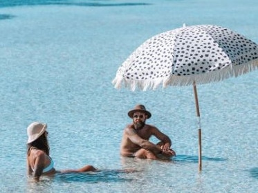 Insane Aussie beach like the Maldives