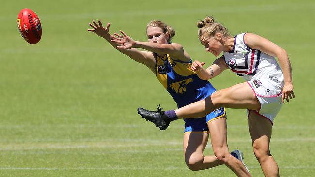 Jasmin Stewart kicks during the Dockers 10-point win over the Eagles. Picture: Will Russell/Getty Images