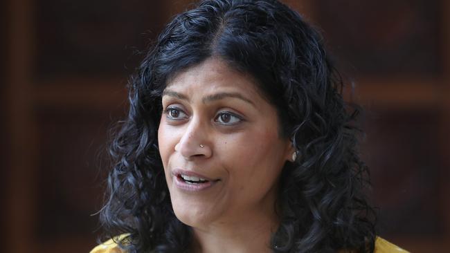 MELBOURNE, AUSTRALIA - NewsWire Photos, NOVEMBER 7, 2022. Leader of the Victorian Greens, Samantha Ratnam, holds a press conference in front of Parliament. Picture: NCA NewsWire / David Crosling