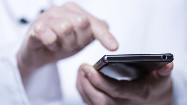 A man who made a series of fake triple-0 calls has avoided a jail sentence.  Photo: iStock