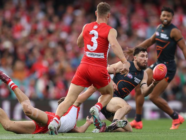 Ash and the Giants’ best runners were well corralled by the Swans. Picture: Mark Metcalfe/AFL Photos/via Getty Images