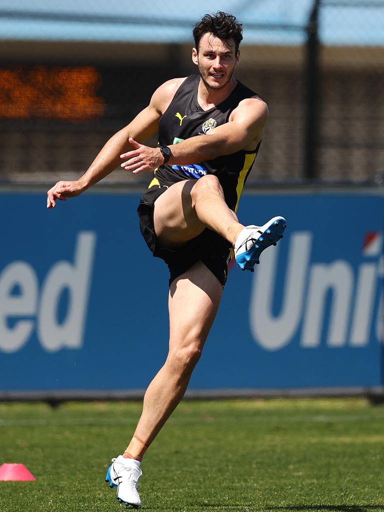 Recruit Robbie Tarrant joins Richmond training. Picture: Michael Klein