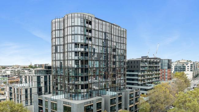 506/112 Adderley St, West Melbourne, has been listed for $900 a week.