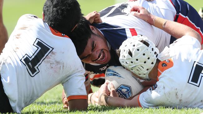 Blessing Foini scoring a try for the Central Coast. Picture: Sue Graham