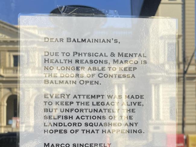 The note hanging in the window of Contessa Balmain today.