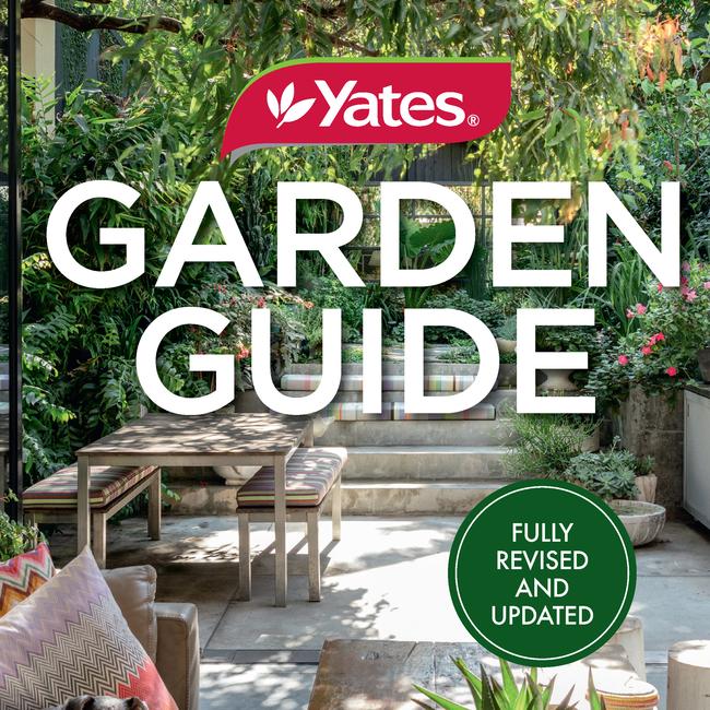 Yates Garden Guide by Angela Thomas