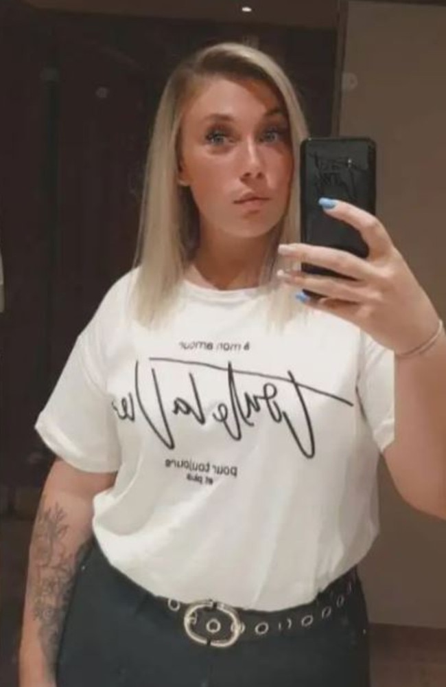 She gave him a heads-up about cell searches. Picture: Facebook
