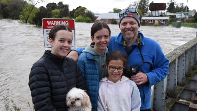 Sixth and seventh generation Deloraine family Sophie, dog Teddy, Isabella, Miley and Stephen Sherriff. October 14, 2022.