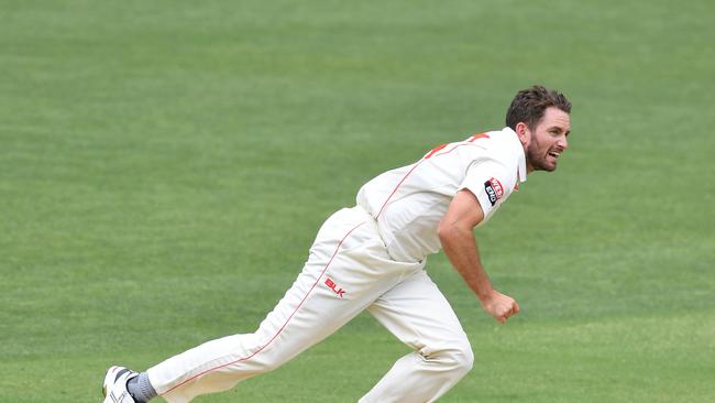 Chadd Sayers of the Redbacks during day 3 of the Marsh Sheffield Shield match between the South Australia Redbacks and Western Australia Warriors at Adelaide Oval in Adelaide, Sunday, February 16, 2020. (AAP Image/David Mariuz) NO ARCHIVING, EDITORIAL USE ONLY, IMAGES TO BE USED FOR NEWS REPORTING PURPOSES ONLY, NO COMMERCIAL USE WHATSOEVER, NO USE IN BOOKS WITHOUT PRIOR WRITTEN CONSENT FROM AAP