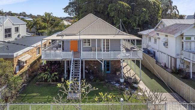 The home currently sitting on 11 Glenora Street, Wynnum with the famous fig tree at the back.