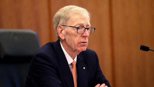 Commissioner Kenneth Hayne makes his opening statements. Picture: AAP