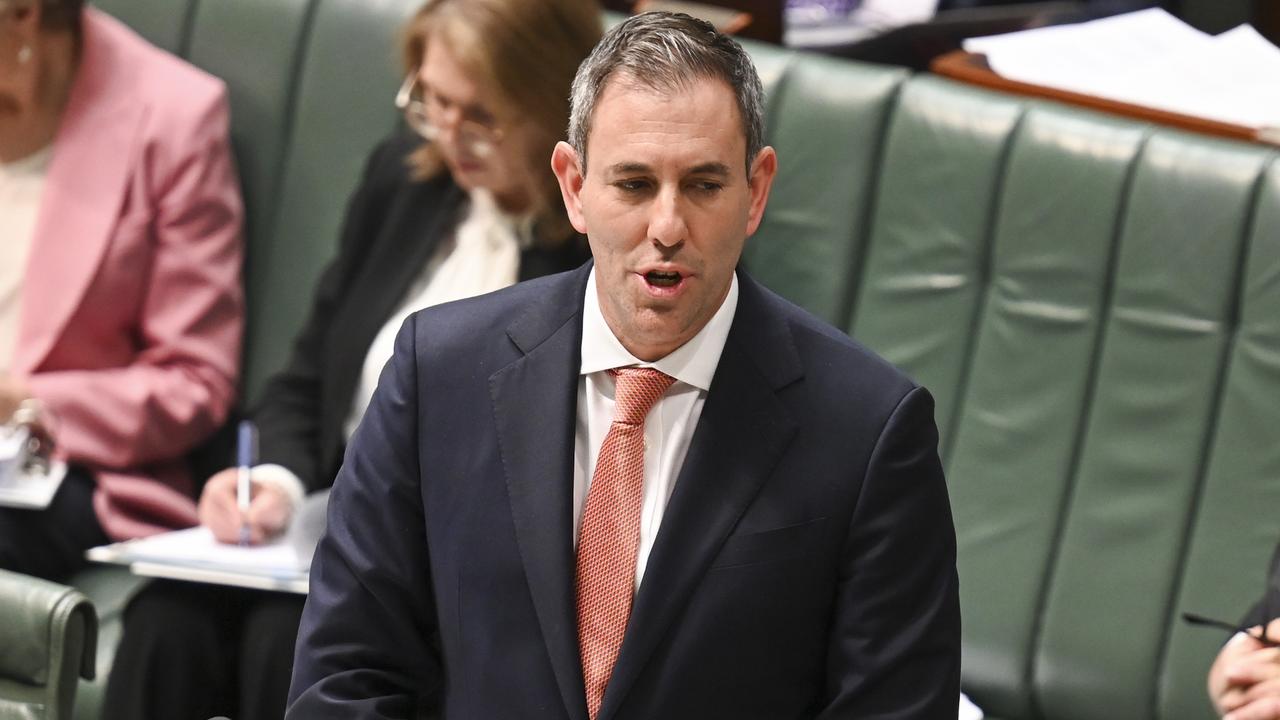 Federal Treasurer Jim Chalmers has taken aim at the Greens over blocking a key housing policy in the Senate. Picture: NewsWire / Martin Ollman