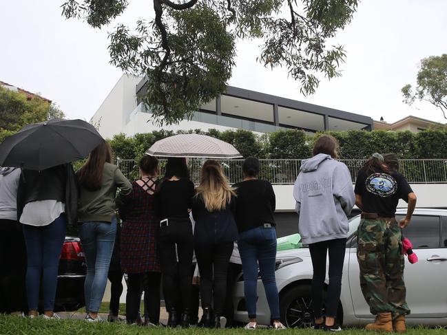 Even the rain wasn’t enough to dampen fans’ enthusiasm as they waited outside 6 Coronation Ave for a glimpse of Justin Bieber in 2017.