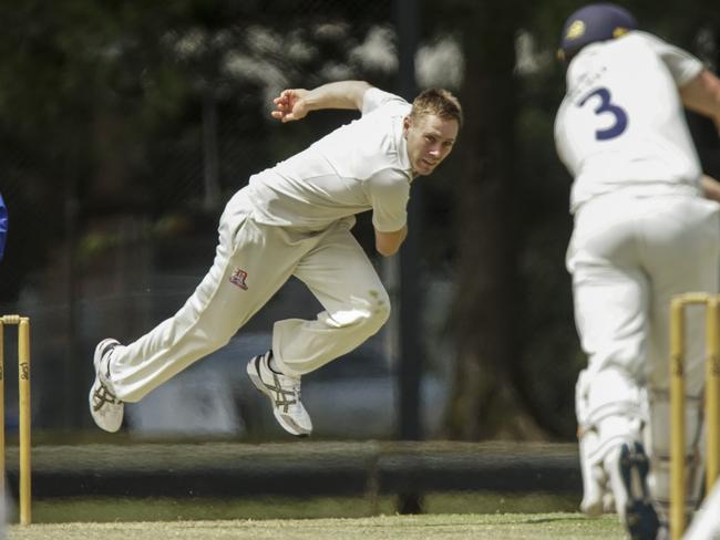 Premier Cricket: Dandenong v Kingston Hawthorn. Lochlan Scott (Dandenong). Picture: Valeriu Campan