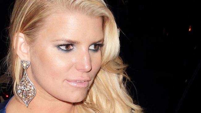 Jessica Simpson’s eye-popping dress during date night with husband Eric ...