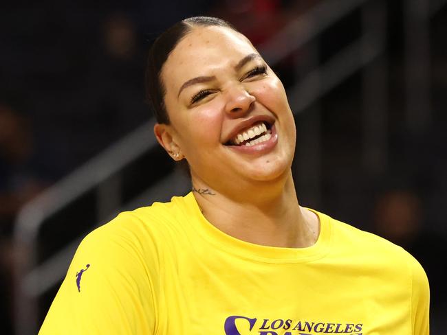 LOS ANGELES, CALIFORNIA - JULY 12: Liz Cambage #1 of the Los Angeles Sparks warms up ahead of a game against the Washington Mystics at Crypto.com Arena on July 12, 2022 in Los Angeles, California. NOTE TO USER: User expressly acknowledges and agrees that, by downloading and/or using this Photograph, user is consenting to the terms and conditions of the Getty Images License Agreement.  (Photo by Katharine Lotze/Getty Images)