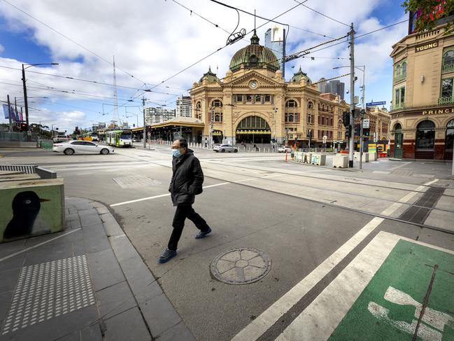 MELBOURNE, AUSTRALIA - NewsWire Photos October 19, 2021:  The streets of Melbourne CBD remain quiet as Victoria is only days away from Covid restrictions easing.Picture: NCA NewsWire / David Geraghty