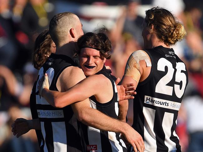 22/09/18 - Hills Football League Division 1 grand final. Hahndorf v Uraidla at Lobethal Oval. Hahndorf players celebrate their win.Picture: Tom Huntley