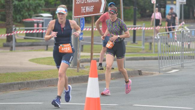 Action from the sprint event at the 2023 Mooloolaba Triathlon.