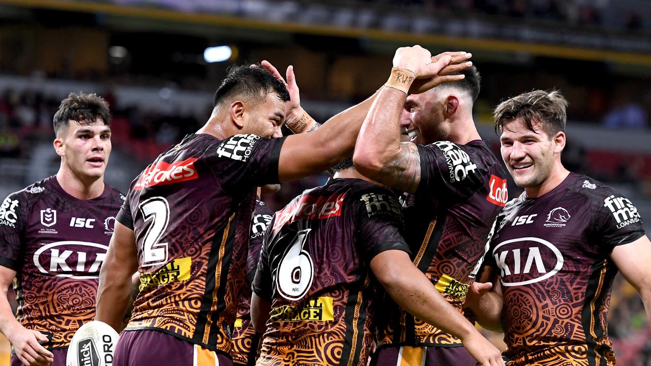 NRL 2020: Brisbane Broncos vs Cronulla Sharks, Kotoni Staggs, Shake a leg  dance, video, highlights, scores, Round 12