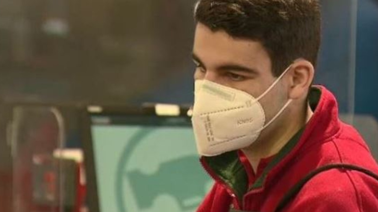 Bunnings workers in Melbourne will be handed face masks before each shift. Picture: 9 News