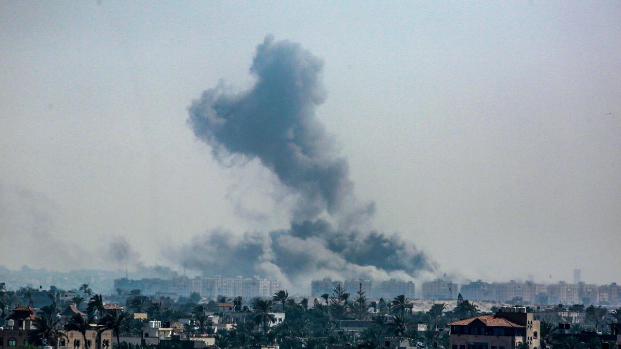 The Israeli army retrieved the bodies of six hostages from Khan Yunis in a joint operation with Shin Bet. (Photo by Bashar TALEB / AFP)