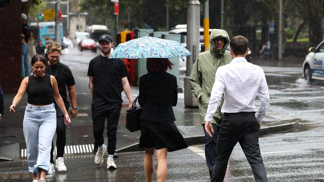 Hustle and bustle in Sydney CBD. Picture: NewsWire/ Gaye Gerard