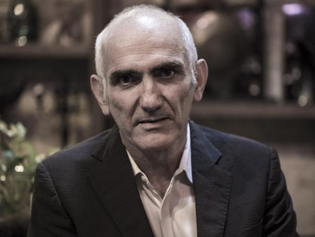 Paul Kelly has been knocked from the number one spot on the ARIA album charts.