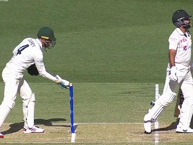 The moment Alex hit the stumps without taking the bails off.