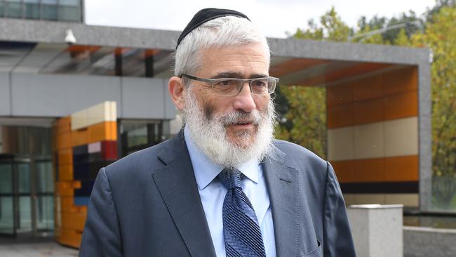 A court is pushing to shutdown mining magnate Joe Gutnick’s diamond company.