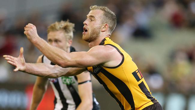 Hawthorn’s Tom Mitchell racked up 54 touches against Collingwood. Picture: Michael Klein