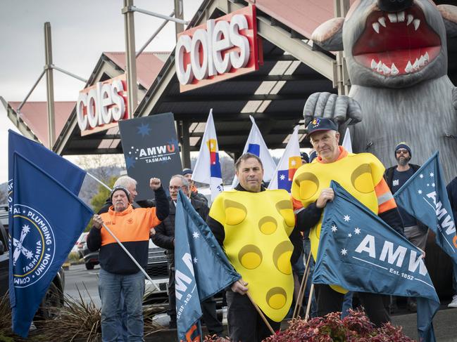 Saputo dairy workers Darren Turner, Tim Butler and AMWU, CFMEU, CEPU, Unions Tasmania, SDA, HACSU at Coles New Town. Picture: Chris Kidd